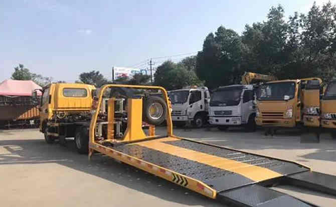 莲湖区汽车中途维修案例